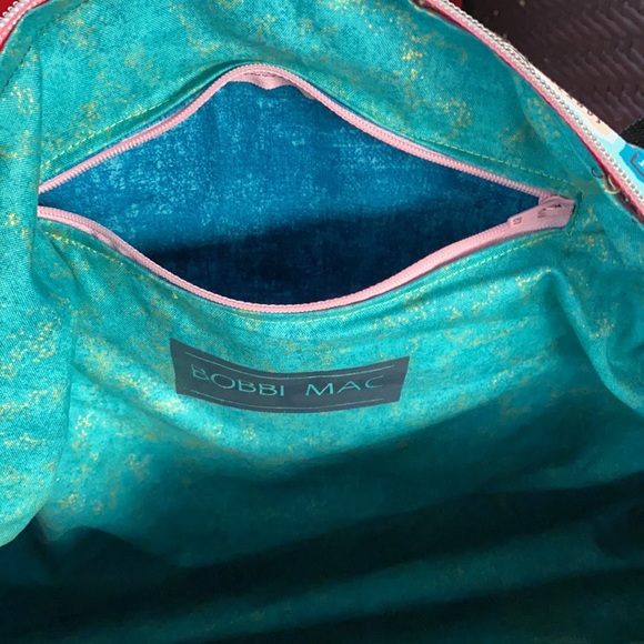 New Disney Hand Crafted BOBBI MAC Duffle - Picture 5 of 5